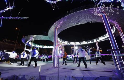 音乐喷泉现“双井”！北京首个数字经济主题公园亮相_京报网