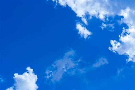 美丽的天空与云彩图片_美丽的蓝天白云风景素材_高清图片_摄影照片_寻图免费打包下载