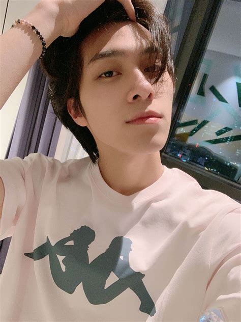 黄冠亨图片