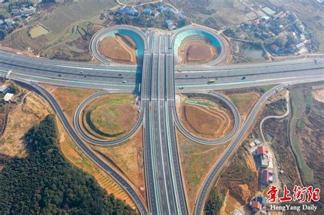 衡枣高速大修工程今日启动北半幅封闭施工 - 直播湖南 - 湖南在线 - 华声在线