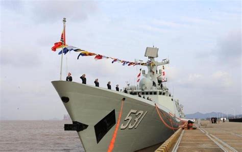 中国海军列装新一代导弹护卫舰“湘潭舰” - 2016年2月24日, 俄罗斯卫星通讯社