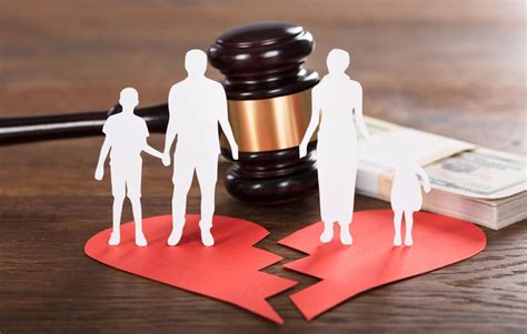 离婚诉讼不服二审判决应该怎么办