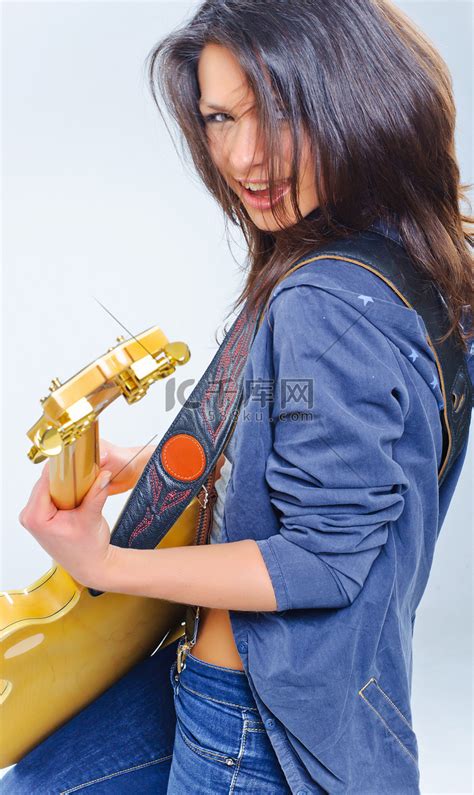 吉他女孩非主流头像