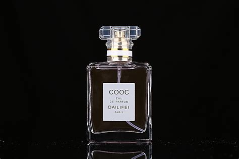 香水创意拍摄|摄影|产品|快门先生商业摄影 - 原创作品 - 站酷 (ZCOOL)