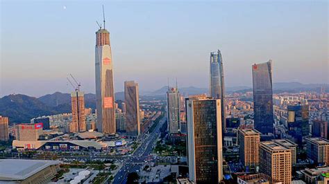 东莞新高度！国贸中心逼近300米，已成东莞第一高楼 - 市场成交 -东莞乐居网