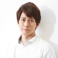 月野带人图片