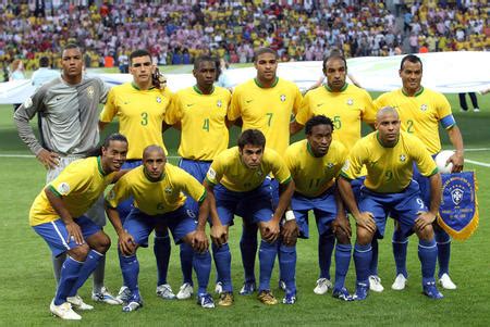 巴西队公布大名单：内马尔领衔 美洲杯射手王回归