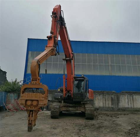 日立350型打桩机-淮安亚杰建设工程有限公司