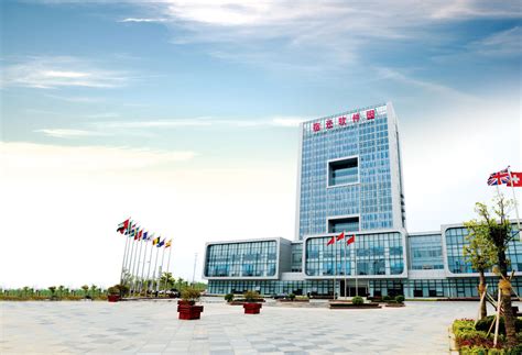 中电建建筑有限公司 工程动态 宿迁软件园获批2022年江苏省唯一省级大数据产业园