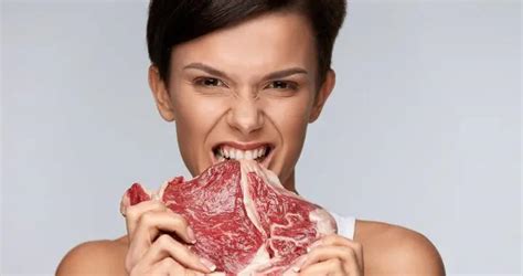爱吃肉和爱吃素的人谁更长寿？科学研究或给真相_凤凰网
