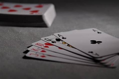德州扑克游戏规则（德州扑克的起源以及基本游戏规则讲解） | 说明书网