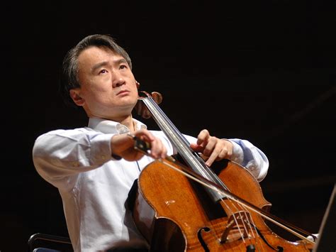 廖阳作品 - 王健：交响乐像“小说”，巴赫大提琴无伴奏就像“三字经” [Soomal]