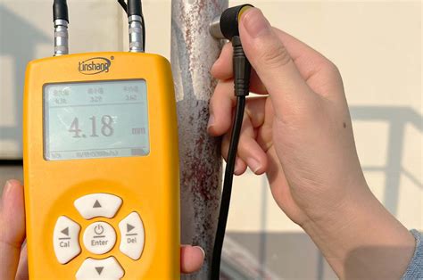 测厚仪如何测量金属管道壁厚？