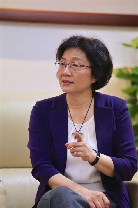 这位广东省科技突出贡献者，是华工首位女校长