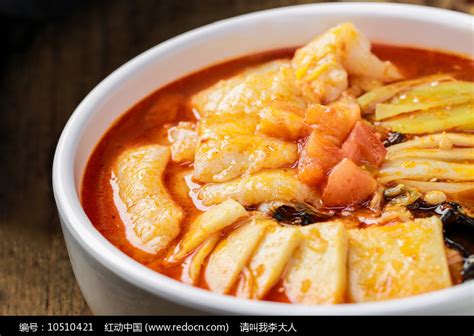 经典川菜水煮鱼片，教你正确做法，秘方不外传，先收藏了_凤凰网