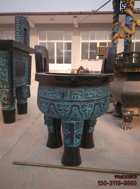 雍和宫的清代铜鼎炉-玉海雕塑 雍和宫,铜鼎,清代