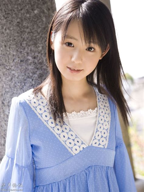 最可爱12岁女孩！日本小萝莉宛如天使般的笑颜更是让人瞬间触电__财经头条