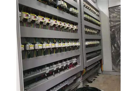 福建客户矿石破碎软起动器柜-无锡市卓泰自动化设备有限公司