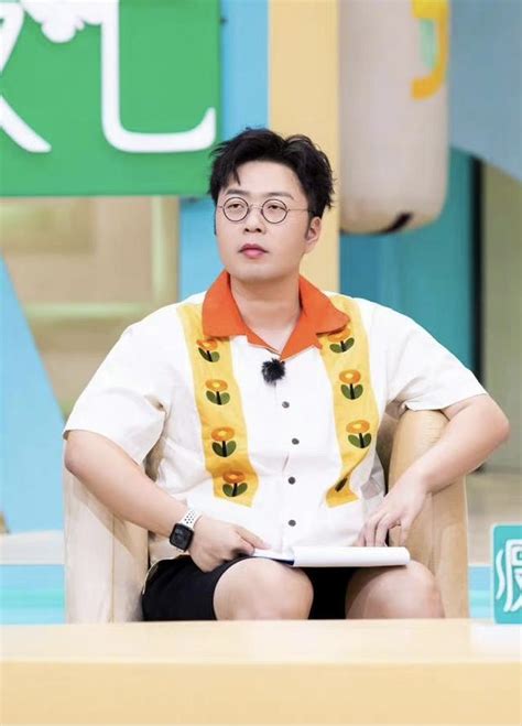 杜海涛非主流头像