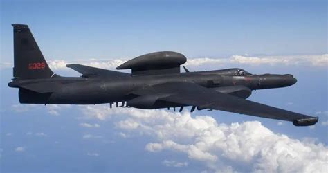 中国战机迫使美国飞机改变航向 - 2017年7月25日, 俄罗斯卫星通讯社