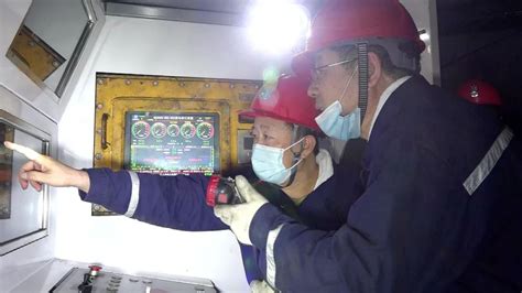 于会军在双鸭山矿业公司东保卫矿检查工作时强调 发挥科技作用优化生产设计 强化煤质管理保障经济效益