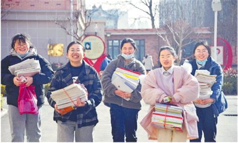 山东省人民政府 图片新闻 春光作伴好读书 山东中小学陆续开学