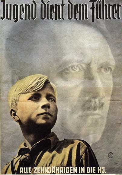 看看二战时期纳粹德国的宣传海报, 你想到了什么? (多图)！|纳粹|德国|希特勒_新浪新闻