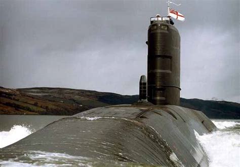 俄媒：英国斥资1.7亿英镑打造新一代攻击型核潜艇_手机新浪网