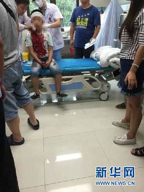 苏州一学校发生持剪刀伤人事件 5人受伤 - 江苏各地 - 中国网•东海资讯