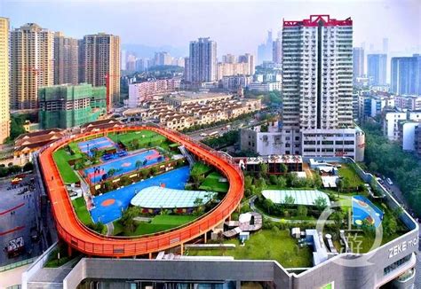 重庆南岸区一购物中心开出西南首个楼顶天际运动场_联商网