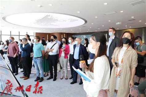 甘肃省在香港举行招商推介会 兰州市两区政府成功与港商签约_凤凰网视频_凤凰网