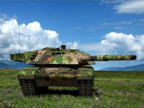 图文：中国98式主战坦克猛图_新浪军事_新浪网