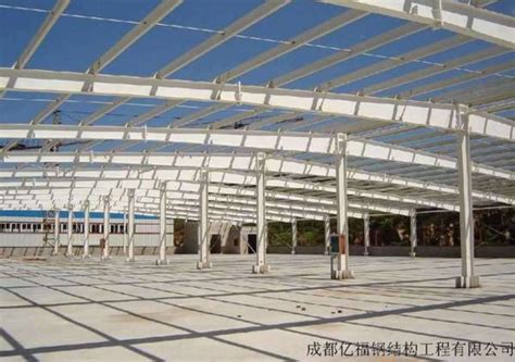 耐力板屋顶--四川新宇空间钢结构工程有限公司