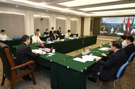 中国常驻世贸组织代表李成钢：世贸组织第12届部长级会议对维护多边主义具有重要意义_凤凰网视频_凤凰网