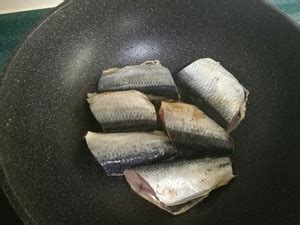 烤鲭鱼的做法_菜谱_香哈网