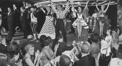 老照片：20世纪四五十年代的美国夜总会女郎 - 派谷照片修复翻新上色