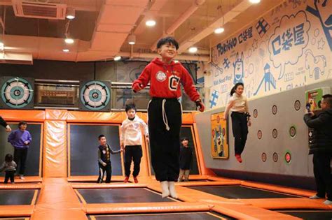 口袋屋蹦床公园儿童体适能运动课程对孩子的好处