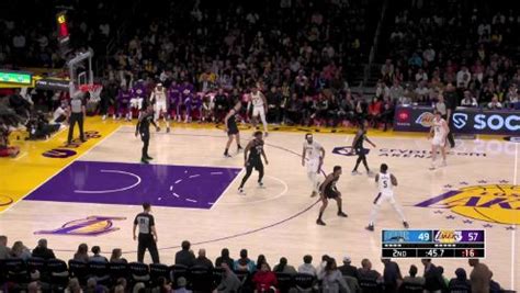 NBA常规赛湖人vs魔术全场录像回放集锦(2022年1月22日） - 球迷屋