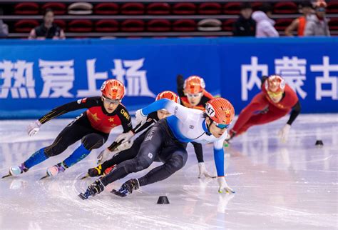 范可新领衔中国女队，短道速滑女子3000米接力夺得铜牌|界面新闻 · 体育
