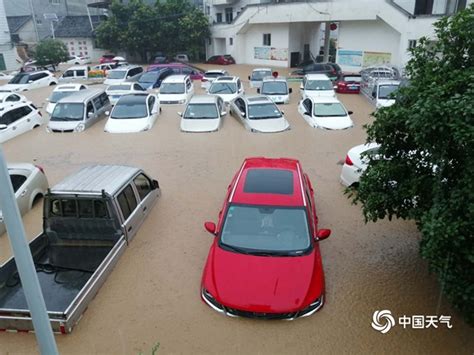 南方暴雨成灾 全国175条河流发生超警以上洪水 - 国内动态 - 华声新闻 - 华声在线