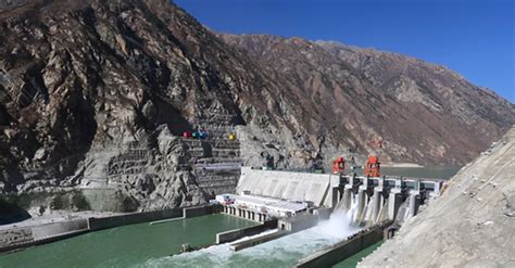 国家重点水电工程西藏DG水电站大坝主体碾压混凝-秦皇岛沃尔夫线缆有限公司