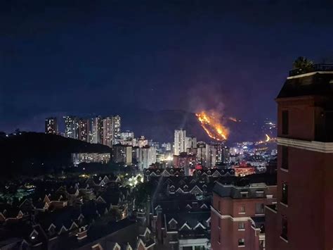 重庆山火扑灭，44城接力拍下绝美治愈瞬间|重庆市_新浪新闻