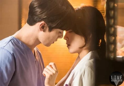 “创意十足”的吻，盘点12个韩剧里令人脸红心跳的吻戏 – 拉阔杂志，拉阔时尚眼界！