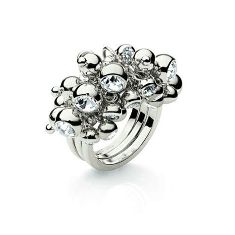 『珠宝』Boodles 推出 Firework 系列：钻石烟花 | iDaily Jewelry · 每日珠宝杂志