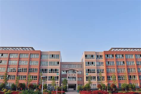 南阳市第一完全学校高中部2022年公开招聘教师_岗位_卧龙_进校园