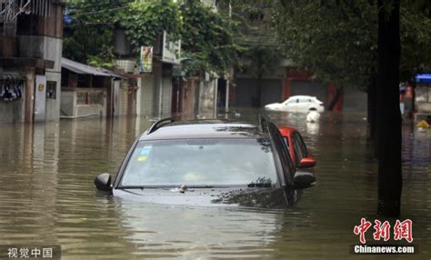 广东珠海遭遇暴雨袭击 部分地区水浸严重_新浪图片