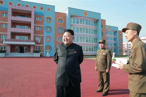 网上图片展“朝鲜最高领导人金正恩和今日朝鲜（2016-2020）”_北京国际和平文化基金会