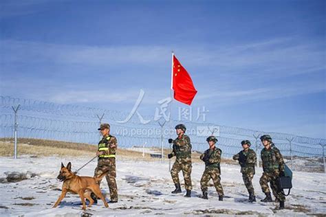 新疆塔城：军民联合巡逻为祖国守岁-人民图片网
