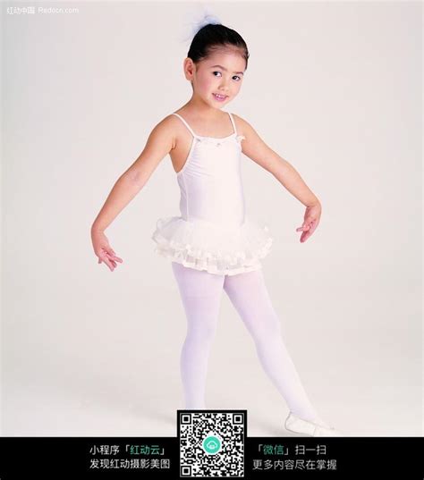 跳芭蕾舞的小女孩图片免费下载_红动中国