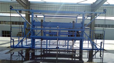 升高5.5米的升降平台在橡塑公司安装完成